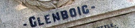 Glenboig-Strukturen auf Zement- oder Betonoberflächen sichtbar